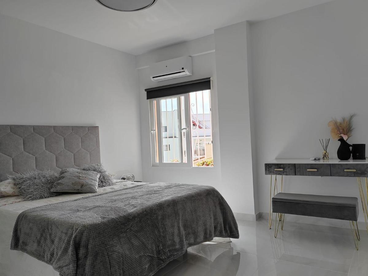 Apartamento La Torre,200M Hasta La Playa Benalmádena Exterior foto